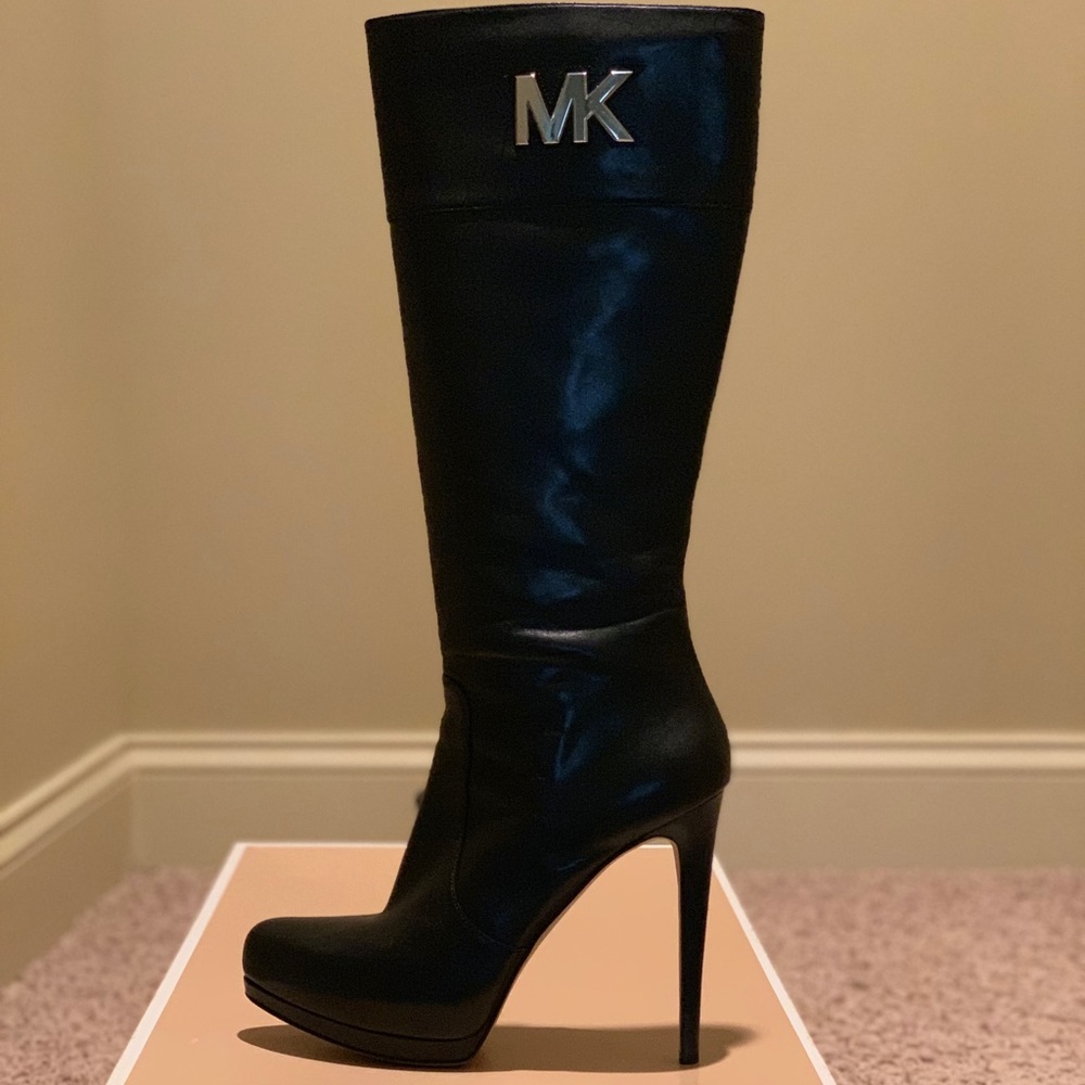 MICHAEL Michael Kors Black Leather Hayley Boot